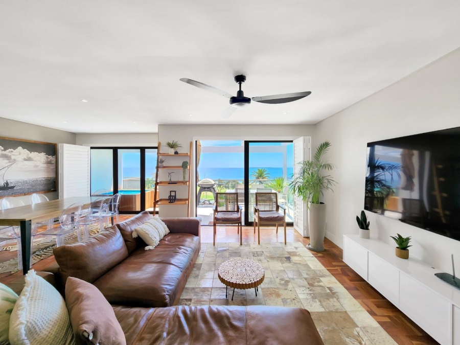 2 Bedroom Property for Sale in Three Anchor Bay Western Cape